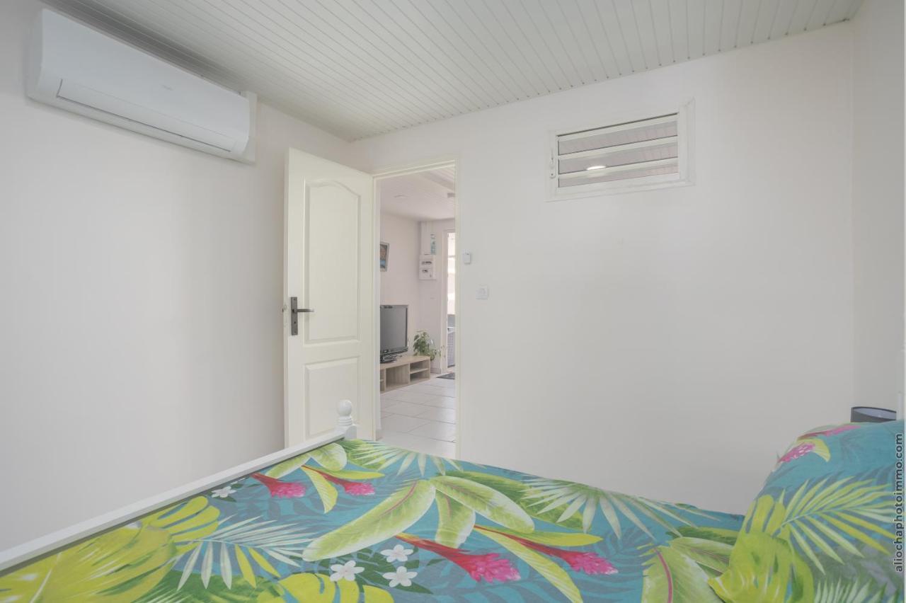 Alpinia - Appt Avec Piscine Partagee Appartement Saint-Pierre Buitenkant foto